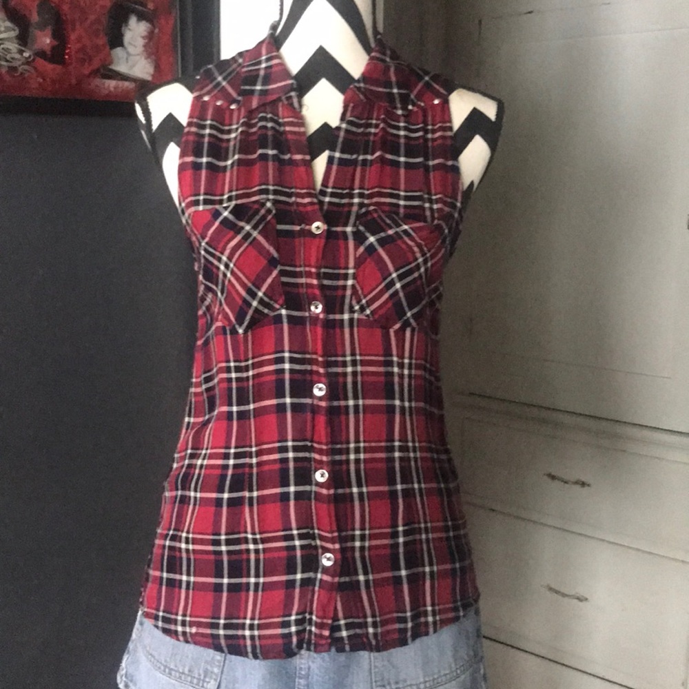 Rock and Republic grunge tank